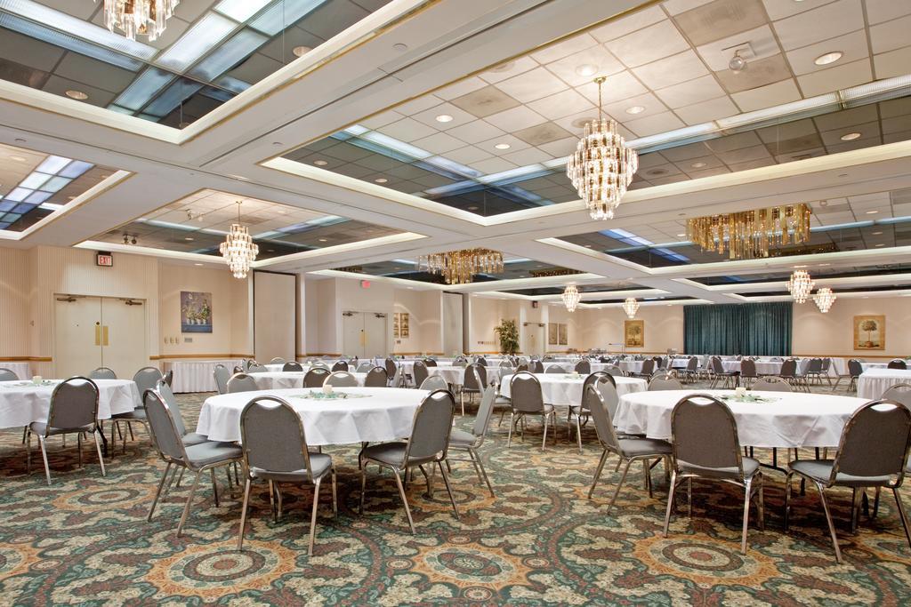 Hotel Salisbury & Conference Center Luaran gambar